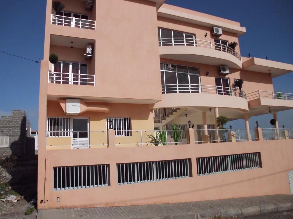 Restaurante Residencial Nova Cidade Porto Novo  Exterior photo